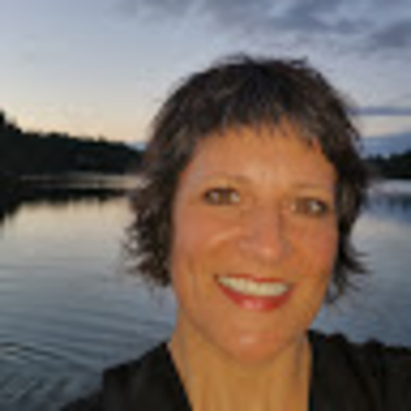 Meet your Posher, Sooze - Picture 1 of 1